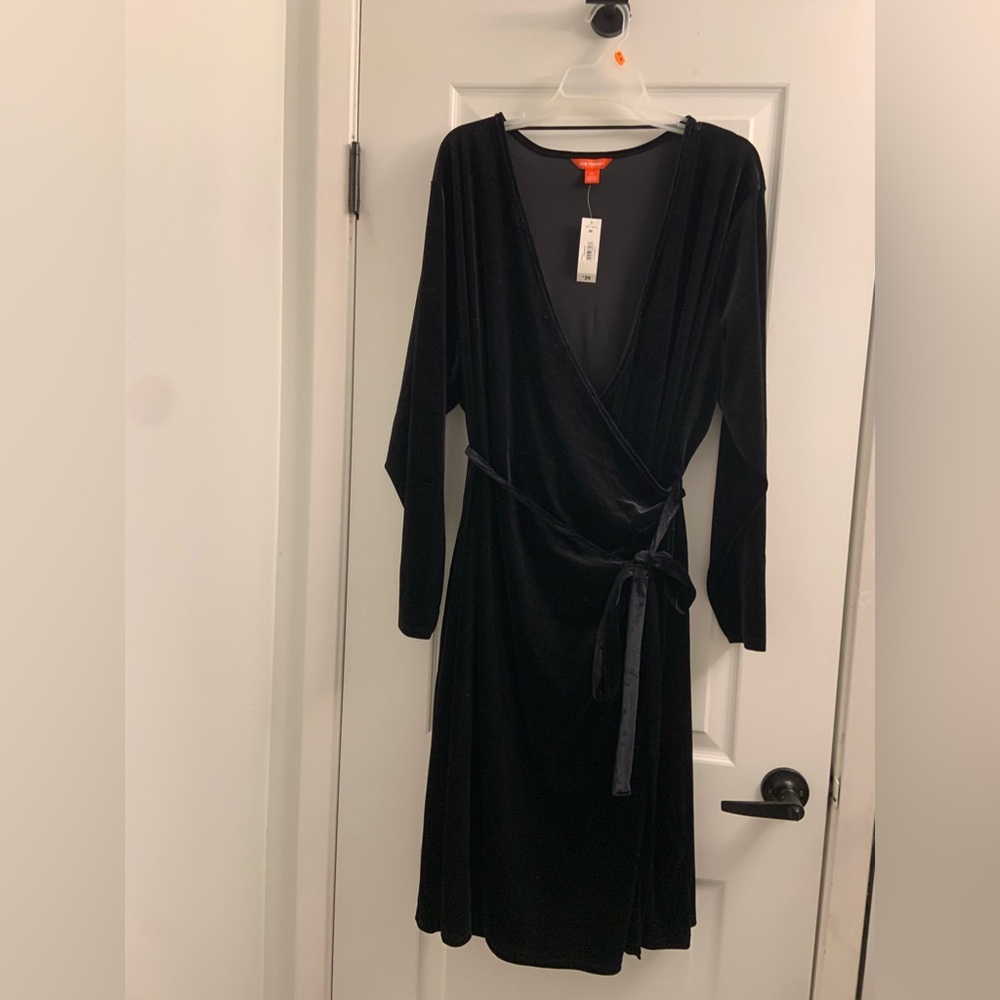 Joe Fresh Elegant Black Apparel- velvet